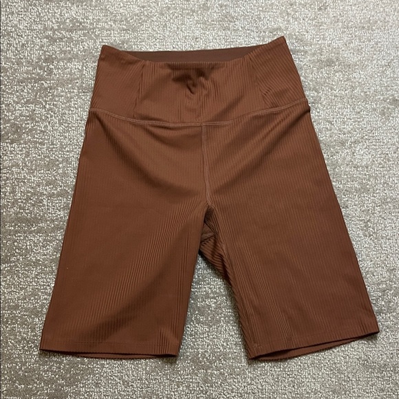girlfriend collective Pants - Girlfriend Collective Brown Biker Shorts Size S
